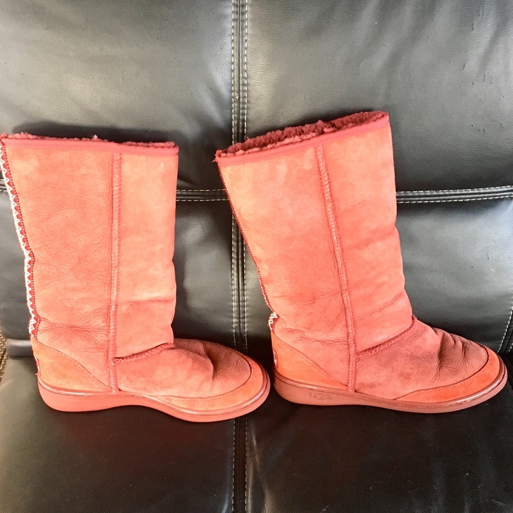 UGGs